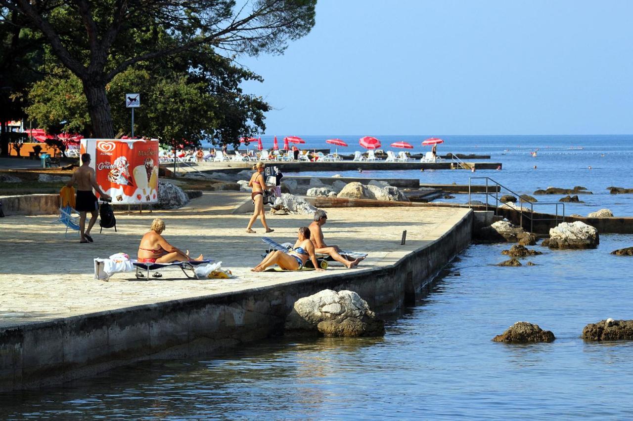 Apartments With A Parking Space Umag - 7110 Екстер'єр фото