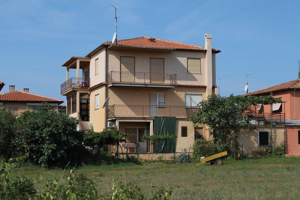 Apartments With A Parking Space Umag - 7110 Екстер'єр фото